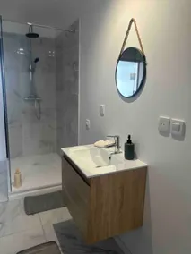 Apartment near the city center, Parc des Expos - Image 3
