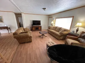 ① Pets OK ② 55\" HDTV ③ 5min to Blue Rid ③ Fire Pit - Image 5