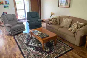 Creek Cabin Retreat•3BR Getaway - Image 4