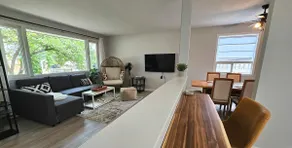 Bright Home by College and Hwy - Image 2