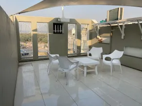 Home with a view, Easy accessibility - Image 4