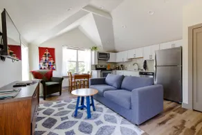 Denver/Berkeley private carriage house - Image 2