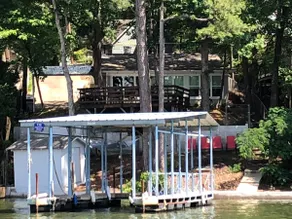 Lakehouse with 3 Decks, 2 Covered Boat Slips & Swim Dock!! - Image 2