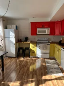 walking distance to town and waterfront - Image 5