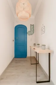 The Blue Door apartment at the Beach - Image 2