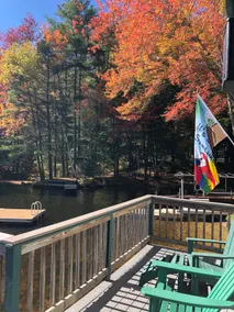 Seasonal lake side cottage - Image 2