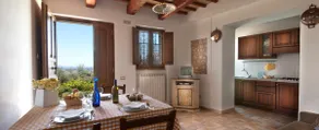 Apartment overlooking Trevi and the Valle Umbra - Image 3