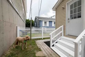 Plum Place - Dog Friendly, Steps from the beach - Image 5