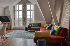 Unique Duplex with Urban Terrace - Image 2