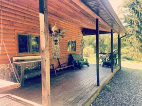 Lakefront on 31 acres, Kayaks, boat, Hiking, Fishing, Private Lake. - Image 4