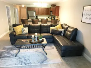 Lake Martin Get-A-Way ! Sleeps 6 - Image 3