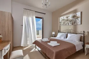 Orelia Cretan Deluxe Apartments - Image 3