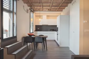 Luxury penthouse, rooftop pool - Image 5
