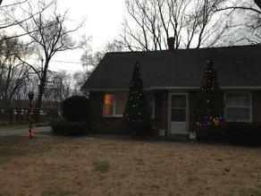 Ann's Place. On the banks of the Mississippi River - Image 2