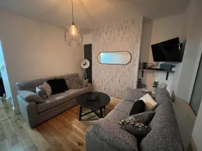 Centrally located in city of Lincoln sleeps 4 - Image 2