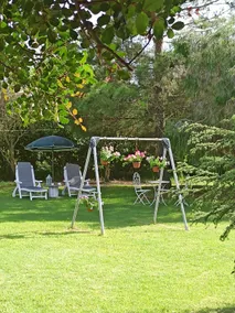 Lovely Apartment with Garden and Barbecue - Image 4
