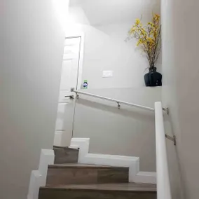 Luxurious 2 bedroom Guest Suite - Image 3