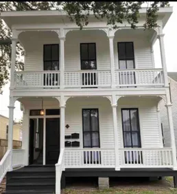 Elegant Flat ~ Historic District - Image 4