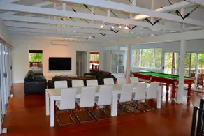 Bush Retreat on the Hawkesbury River - Image 3