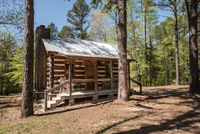 Coyote Creek Loft Cabin with Wood Burning Stove, Firepit, Private Outdoor Area - Image 2