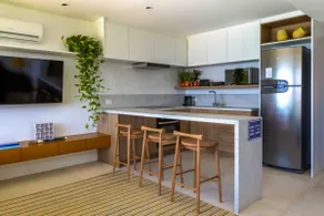 Between Sea, Mountains & City | Studio 124 | 61m² - Image 4
