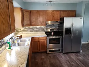 Corner Cottage - Image 3