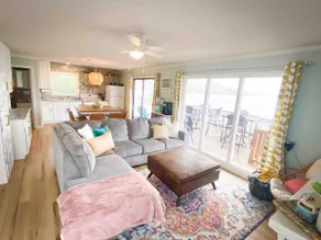 Lake of the Ozarks Waterfront Cabin - Image 5
