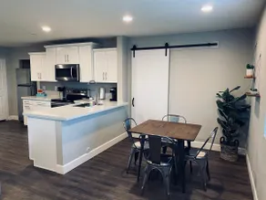The GOAT Rental Pickleball + Full Kitchen - Image 5
