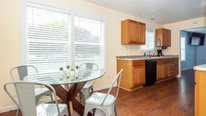 Downtown Beaverton Getaway - Image 2