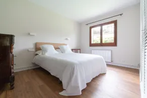 A villa with a large garden and a porch · Golf Costa Brava - Image 4