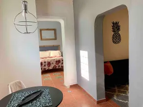 A4•Super Loft•Unbeatable location* Spacious - Image 2