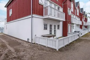 4 person holiday home on a holiday park in Gråsten - Image 3