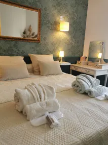 Charming apartment in the heart of the city. - Image 2