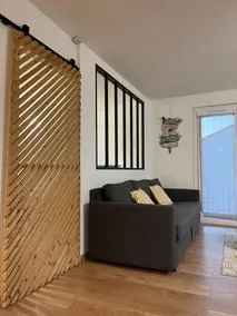 Rare gem 250 m from the beach! Covered parking. - Image 3
