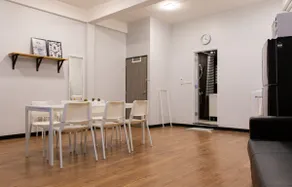 U3 Large 2 Bedroom Full kitchen near BTS Udomsuk - Image 2
