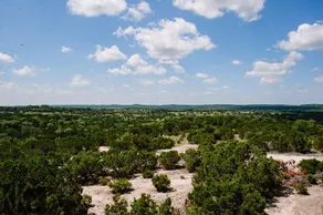 Secluded Sky Cabin at White Branch near Austin - Image 5
