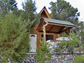 Cabin #1 for 6 people - Image 4