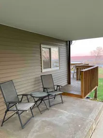 3bd-4beds-2bth overlooking river. Arcade games! - Image 5