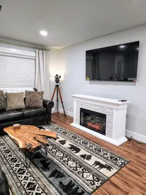 Luxury home Comfy 3 bed S. Anch 12 minutes>Airport - Image 2