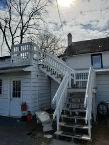 The Carriage House - Image 2