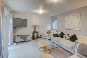 Exclusive 5 Bed Family House in Country Village - Image 5