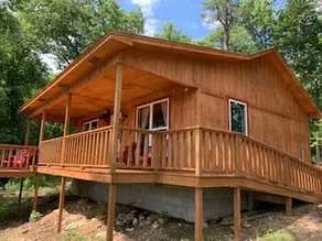 Lazy Bear Cottage with Beautiful view and Fiber Internet! - Image 3