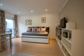 Self-contained apartment for up to 4 people - Image 3