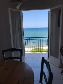 Amazing Sunset seafront apartment - Image 5