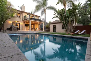 Stunning Mediterranean with pool, spa, bbq, gym. - Image 2