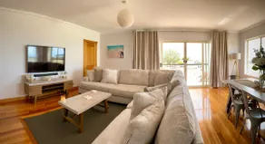 Bunbury beachfront townhouse, 500m to the CBD. - Image 2