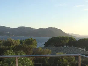 Apartamento vacacional con piscina privada, barbacoa y jardín | Vistas al mar - Image 2