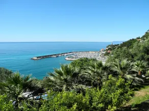 In an olive grove with beautiful sea view, with swimming pool - Image 3
