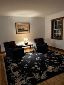Spacious 1 Bedroom Studio Apt. on VT Hillside Farm - Image 4