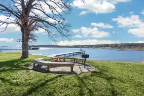 Waterfront Oasis! Beautiful deck & dock. Swim/dogs - Image 3